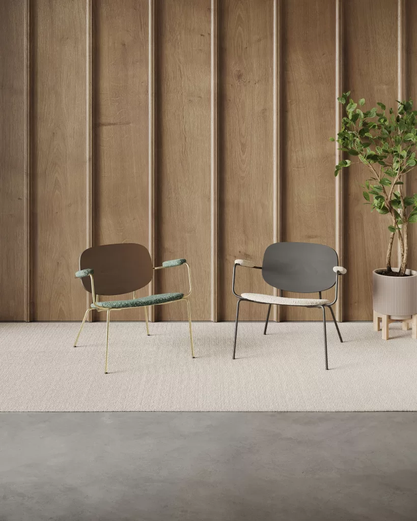 A linha Tobie combina um design simples e um conforto prático, oferecendo uma fusão perfeita de estilo e funcionalidade. Cada peça é projetada para se adaptar a diversos ambientes, apresentando formas elegantes que se integram facilmente em qualquer configuração. Com várias opções de personalização, a coleção Tobie permite que crie um ambiente que reflete o seu estilo pessoal. A linha Tobie é a escolha perfeita para quem procura qualidade e design em cada detalhe.