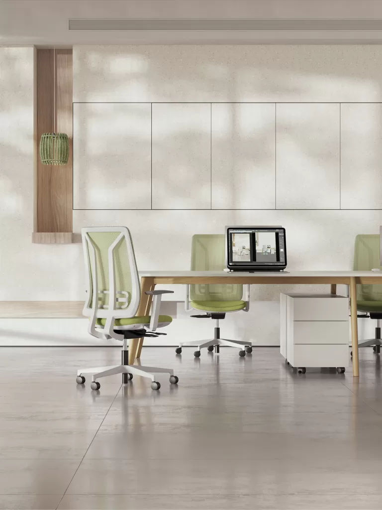 Design equilibrado e ergonomia na cadeira de escritório ergonómica VERTA.